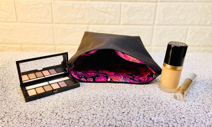 Makeup Bag (Can be Customized at an Additional Cost)