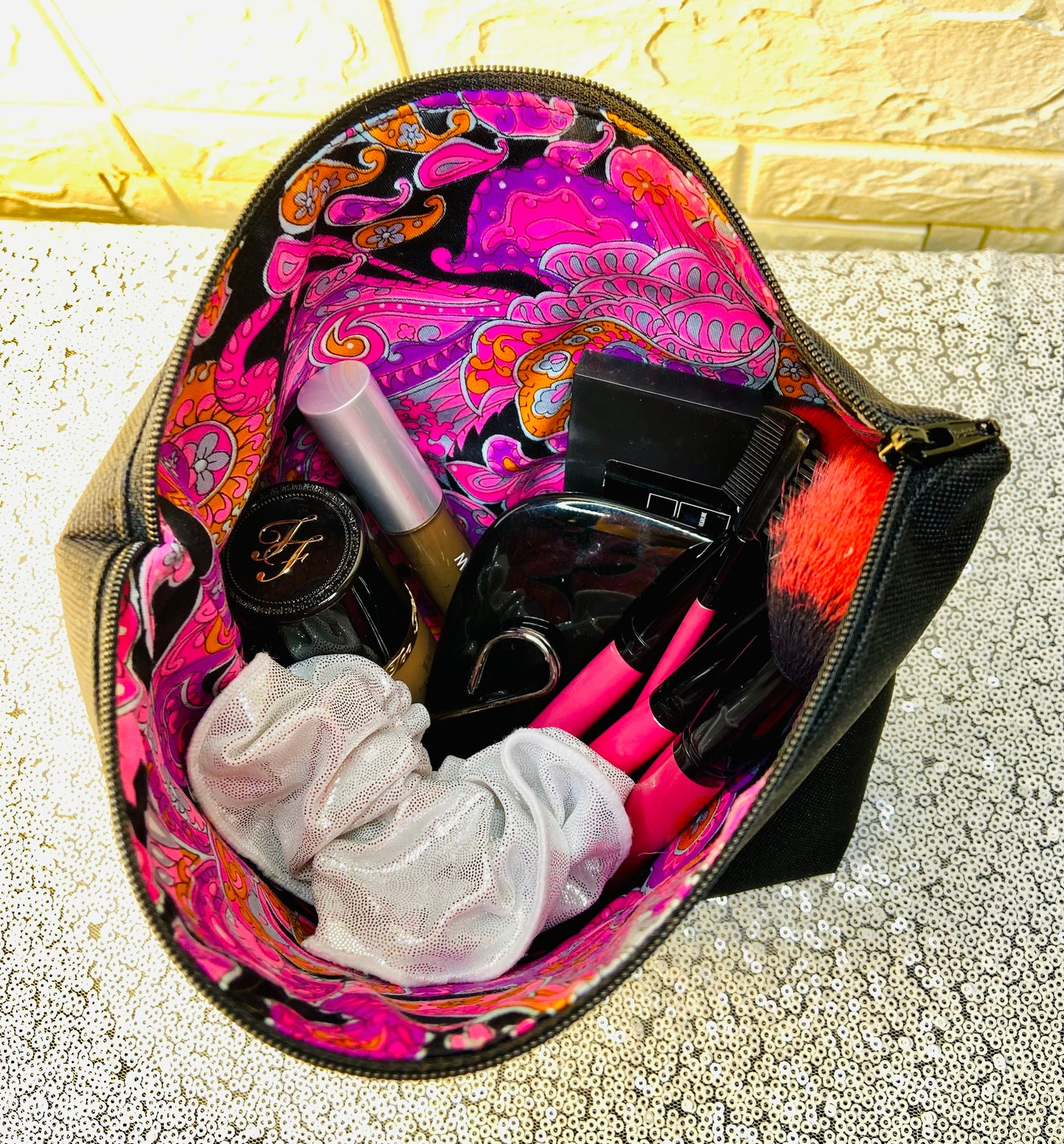 Makeup Bag (Can be Customized at an Additional Cost)